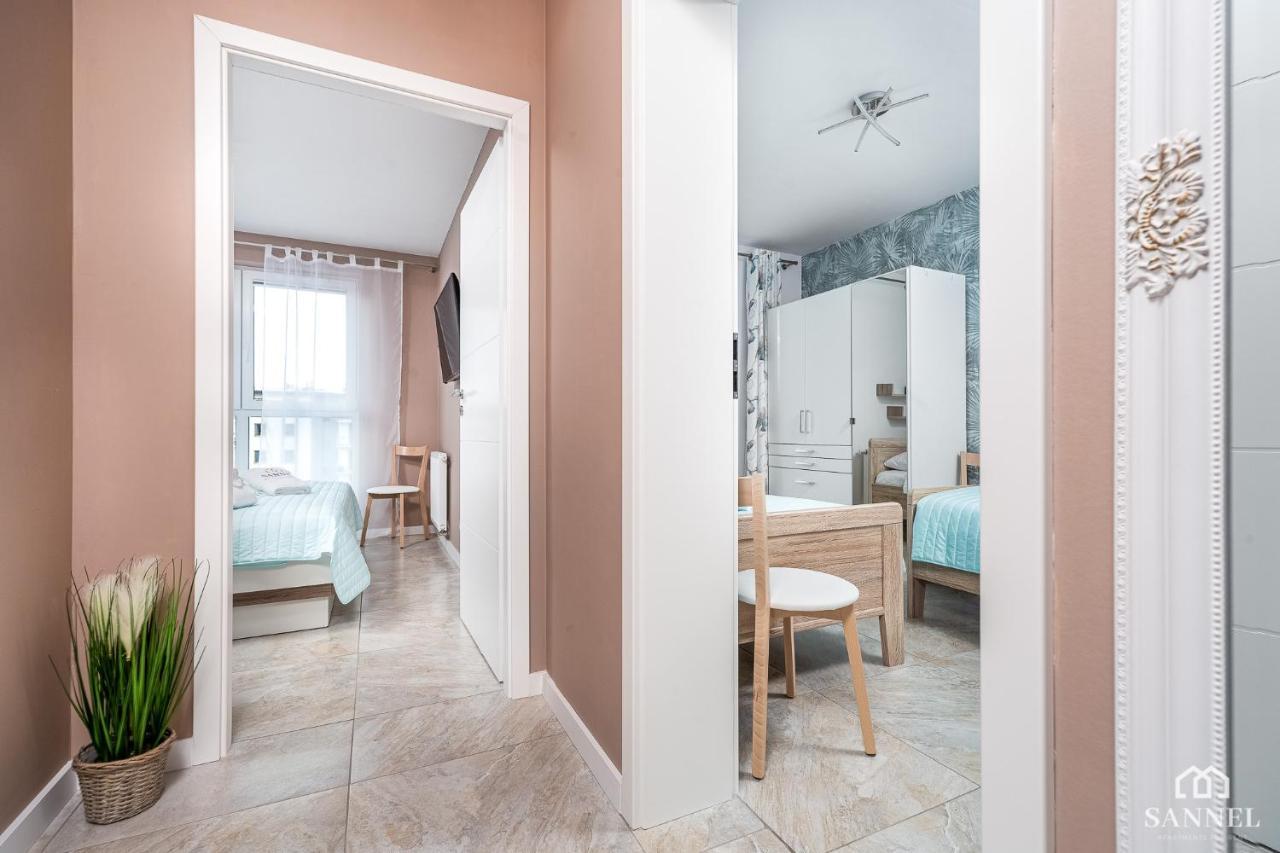 Apartament Lazure Przy Lesie-Sloneczne Tarasy Dziwnowek-Sannel Apartments For Rent Exteriér fotografie