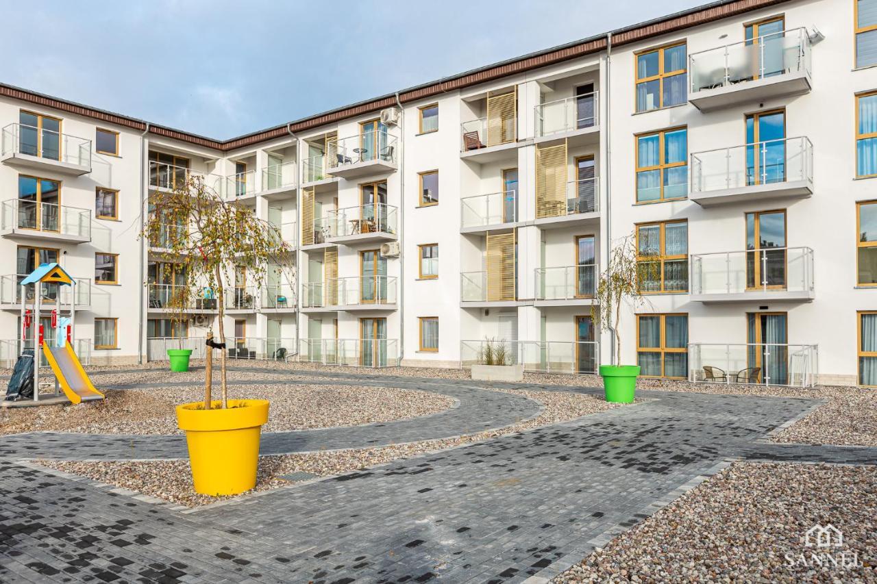 Apartament Lazure Przy Lesie-Sloneczne Tarasy Dziwnowek-Sannel Apartments For Rent Exteriér fotografie